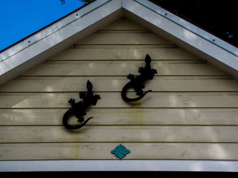 Shiplap Painting detail